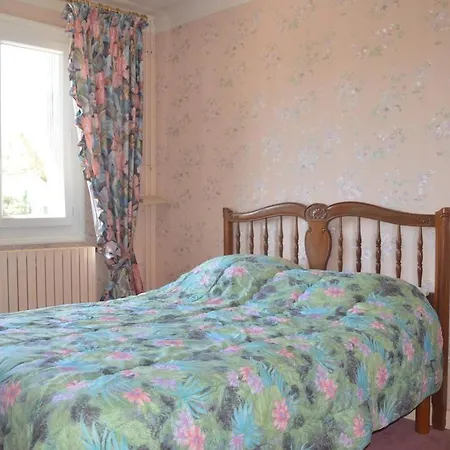 Aux Pieds Des Pyrenees Vakantiehuis *